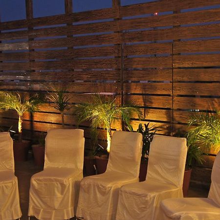 Hotel Surya Prime Кота Екстериор снимка